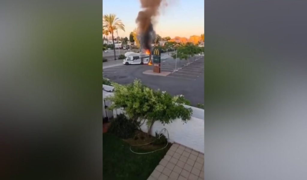 Incendio de una autocaravana en Estepona: la importancia de contar con extintores adecuados