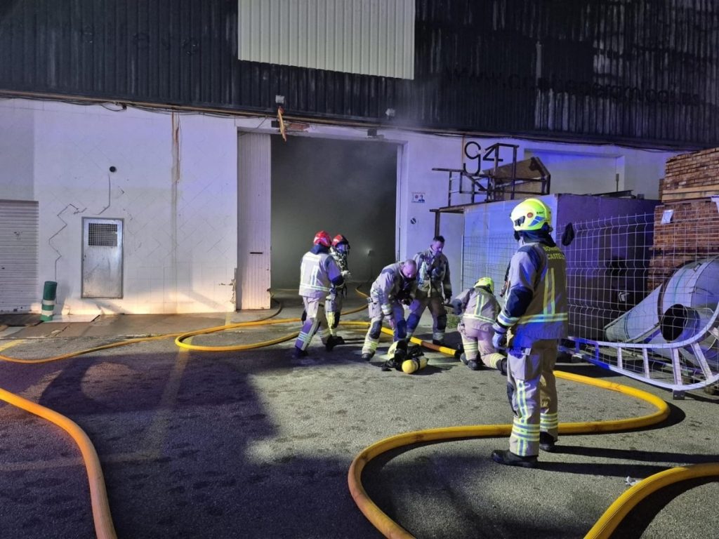 Incendio en una nave industrial de Castellón: la importancia de la prevención y la seguridad