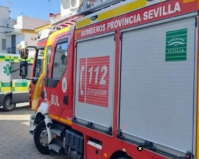 Muere una mujer de 39 años tras un incendio en un campo de Lora del Río