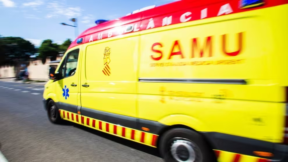 Dos heridos tras el incendio de una vivienda en Burriana. Respuesta de emergencia y lecciones clave en prevención de incendios.