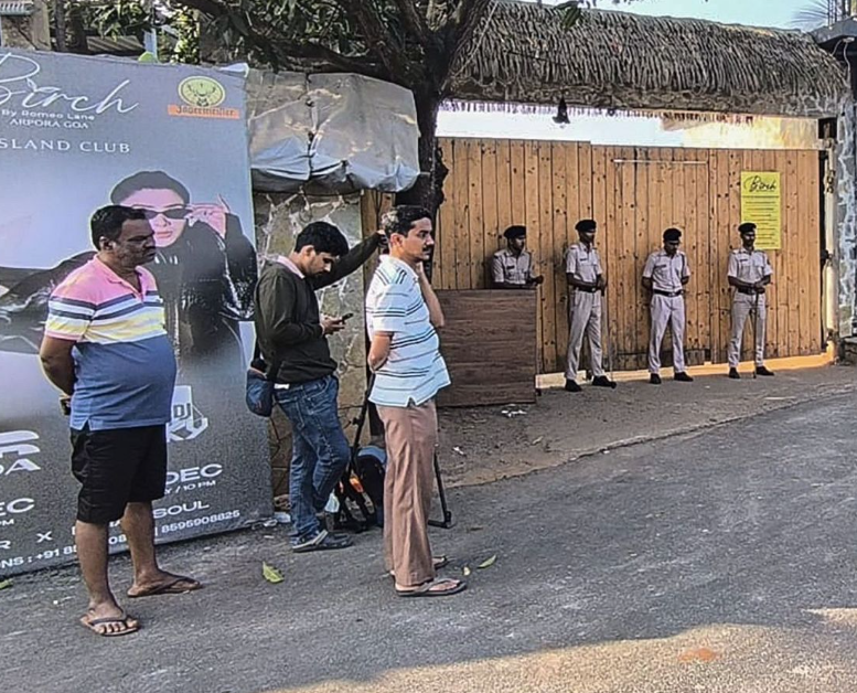 Al menos 25 muertos tras un devastador incendio en una discoteca de Goa, India