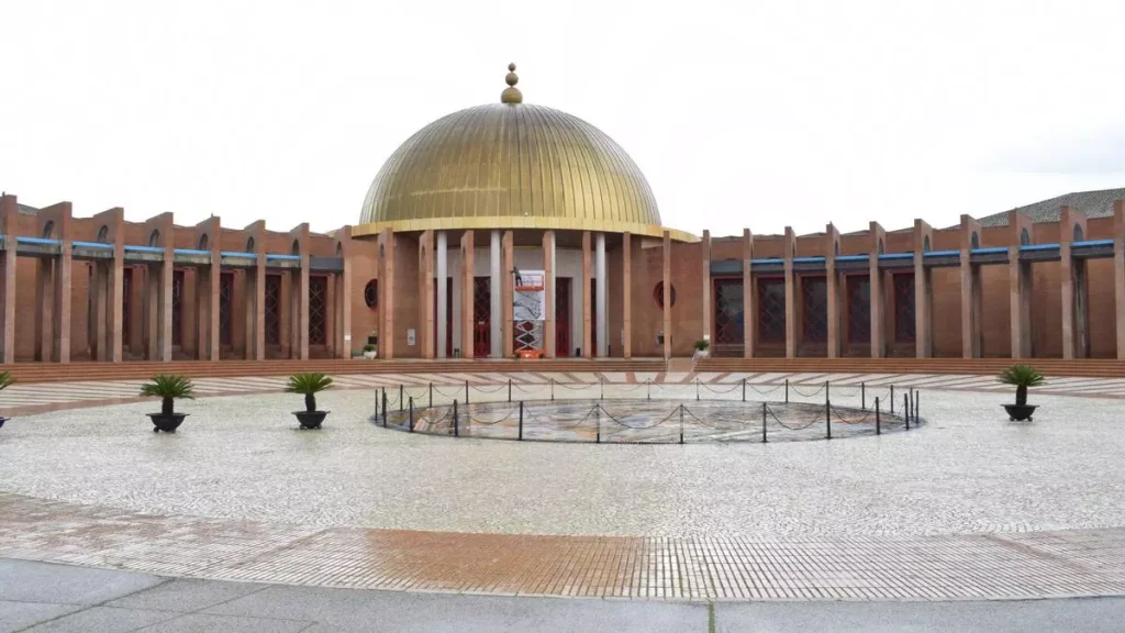 Sevilla aprueba una inversión histórica para blindar Fibes tras los daños de 2025