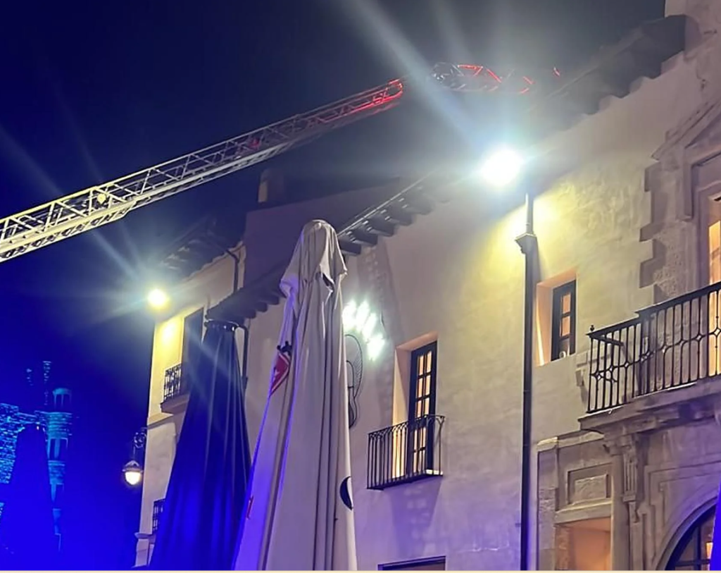 Restaurante en León sufre incendio en su cocina